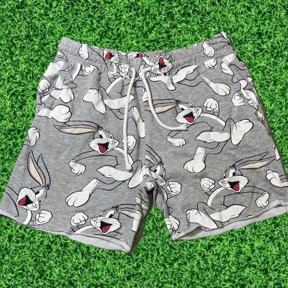 H&M x Looney Tunes Bugs Bunny Shorts - Picture 3 of 4